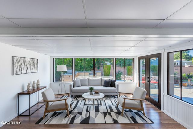 6563 Bianca Avenue, Van Nuys, CA 91406