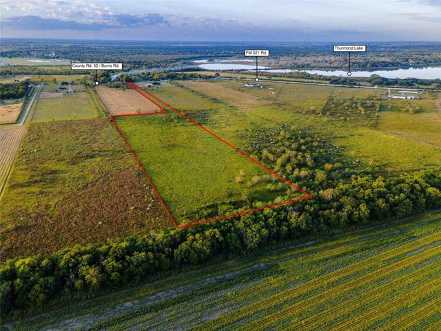 521 County Road 52, Rosharon, TX 77583