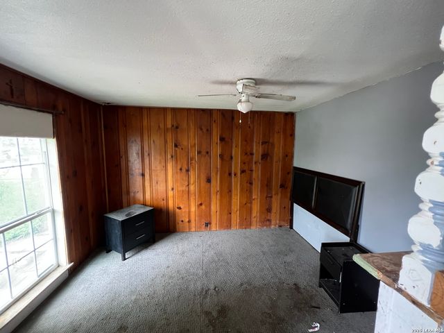 150 Ricardo, San Antonio, TX 78237