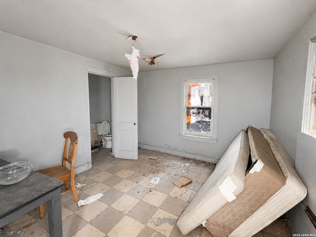 150 Ricardo, San Antonio, TX 78237
