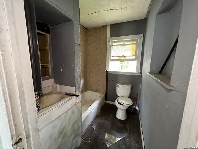 150 Ricardo, San Antonio, TX 78237