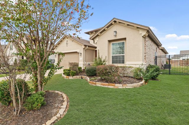 10722 Hilltop Harbor Way, Cypress, TX 77433