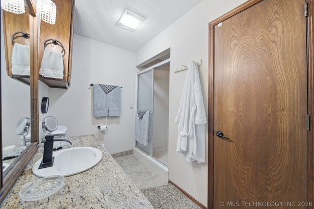 11560 S 252nd East Avenue, Broken Arrow, OK 74014