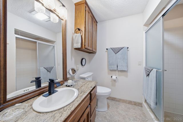 11560 S 252nd East Avenue, Broken Arrow, OK 74014