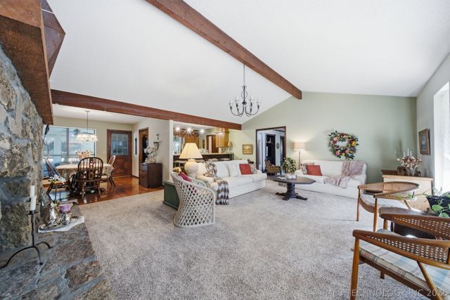 11560 S 252nd East Avenue, Broken Arrow, OK 74014
