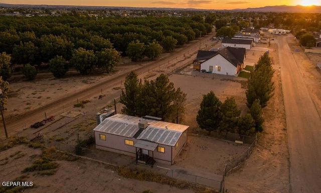 10956 LOS MAGOS Circle, Socorro, TX 79927