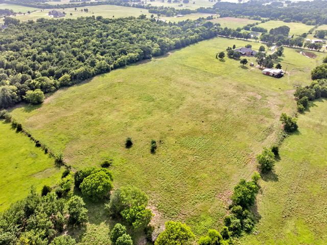 895 Vz County Road 3216, Wills Point, TX 75169