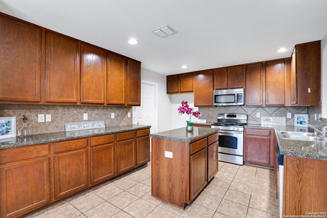 547 RED QUILL NEST, San Antonio, TX 78253