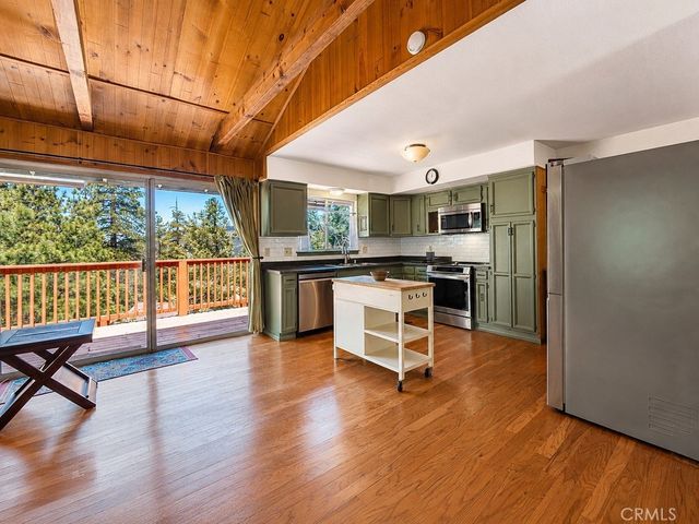 1412 Lassen, Pine Mountain Club, CA 93222
