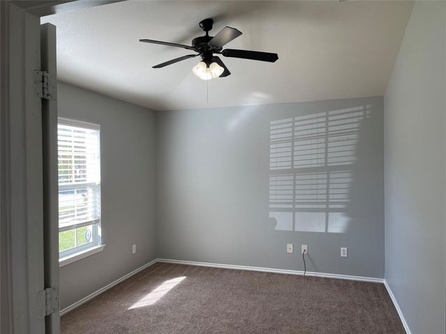 1937 Creek Crossing Drive, Fort Worth, TX 76247