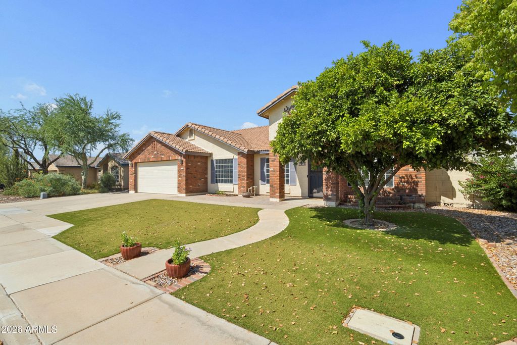 4248 S EMERY --, Mesa, AZ 85212 — photo 2