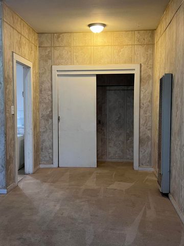 516 N Ave F, Denver City, TX 79323