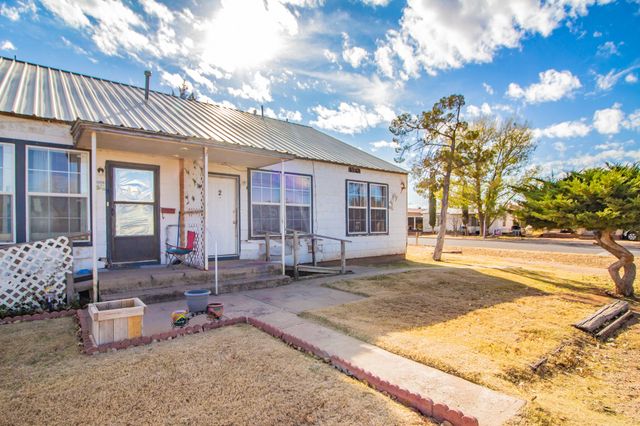 516 N Ave F, Denver City, TX 79323