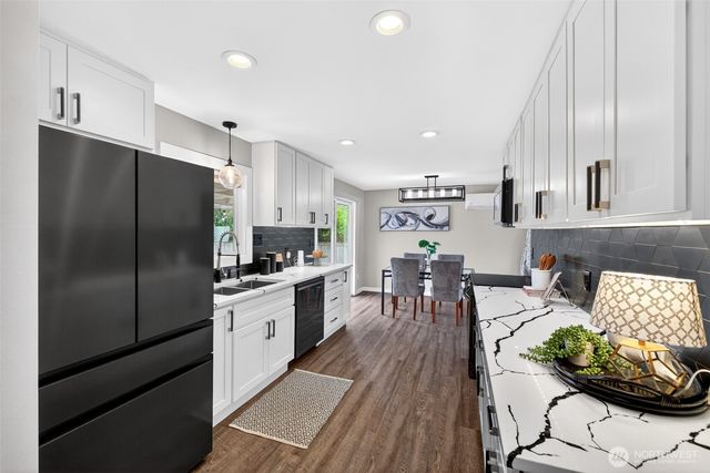 4546 6th Avenue, Tacoma, WA 98406