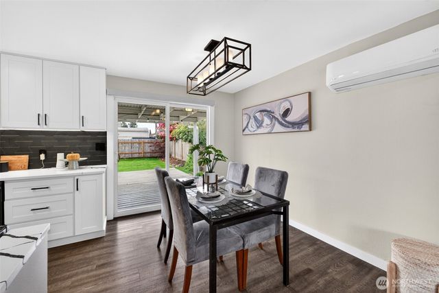 4546 6th Avenue, Tacoma, WA 98406