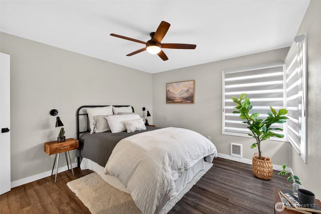 4546 6th Avenue, Tacoma, WA 98406