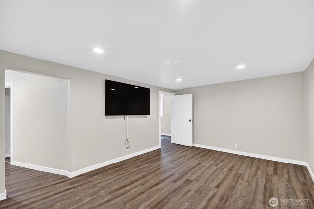 4546 6th Avenue, Tacoma, WA 98406