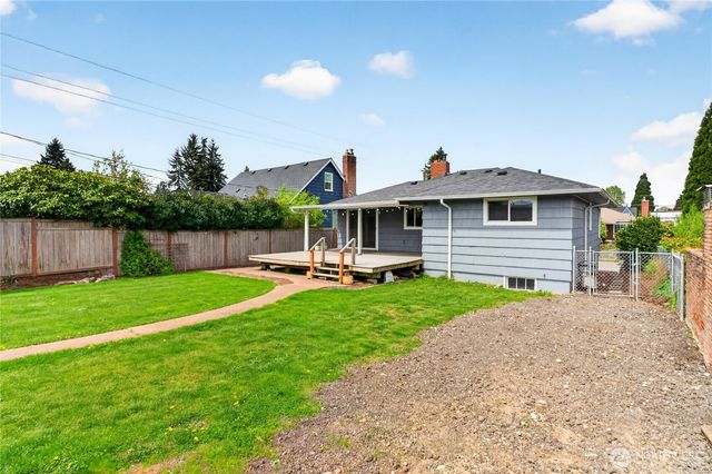 4546 6th Avenue, Tacoma, WA 98406