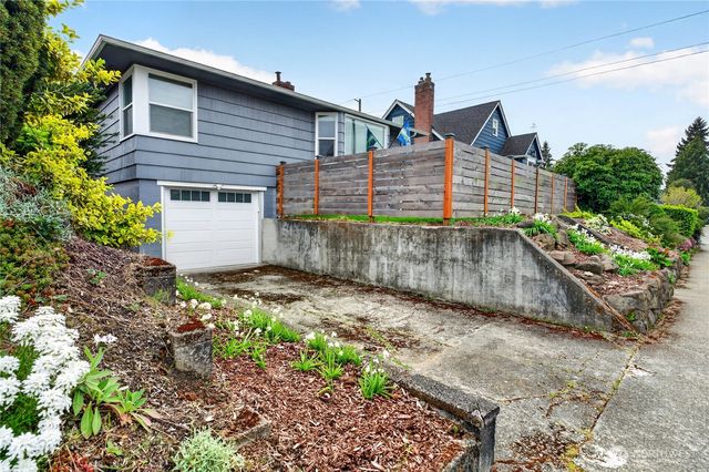 4546 6th Avenue, Tacoma, WA 98406