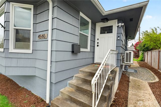 4546 6th Avenue, Tacoma, WA 98406