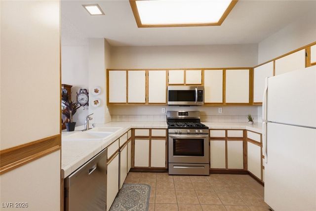 1715 Empire Mine Drive, Henderson, NV 89014