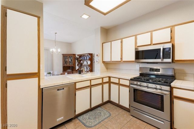 1715 Empire Mine Drive, Henderson, NV 89014