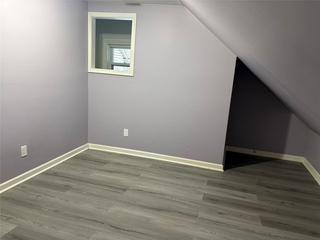 1424 E 9TH Street, Erie, PA 16503