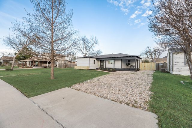 218 Howard Street, Royse City, TX 75189