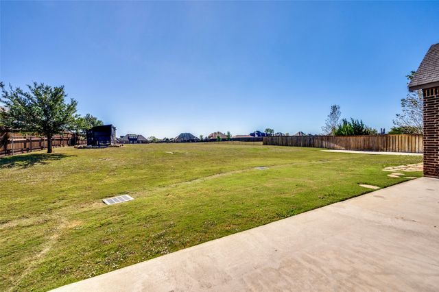 7232 Sussex Lane, Mansfield, TX 76063
