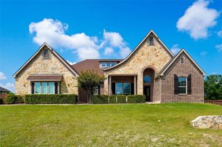 702 Red Stone Lane, Hudson Oaks, TX 76087