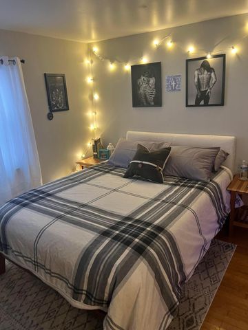 37 Spencer Street, Delaware, OH 43015