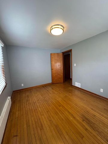 37 Spencer Street, Delaware, OH 43015