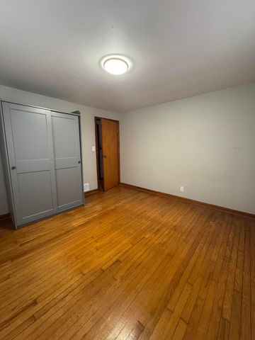 37 Spencer Street, Delaware, OH 43015