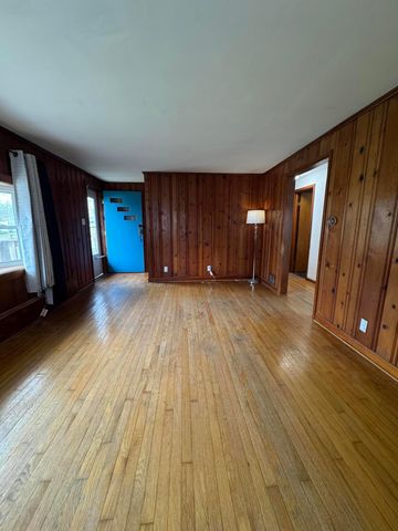 37 Spencer Street, Delaware, OH 43015