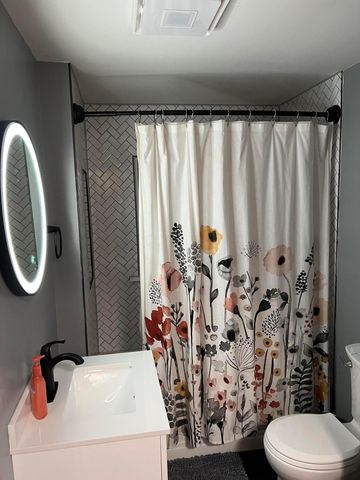 37 Spencer Street, Delaware, OH 43015