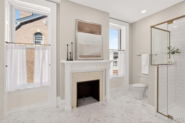 4341 Westminster Place 1, St Louis, MO 63108