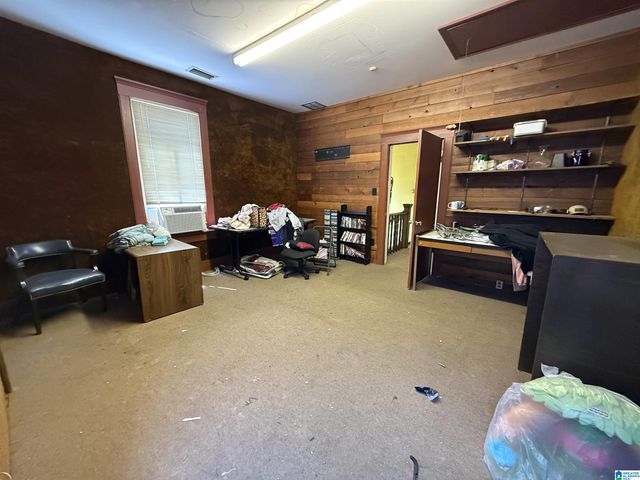 1709 3RD AVENUE N, Bessemer, AL 35020