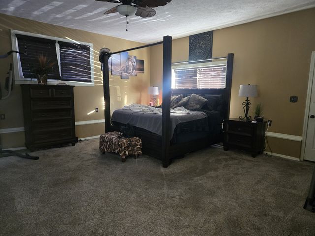 1203 Edgewood Dr, Manchester, TN 37355