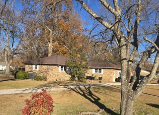 1203 Edgewood Dr, Manchester, TN 37355