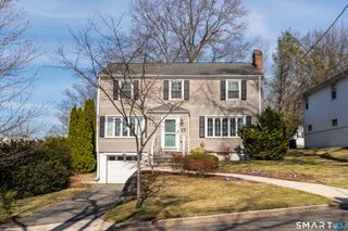 35 Pelham Lane, New Haven, CT 06511
