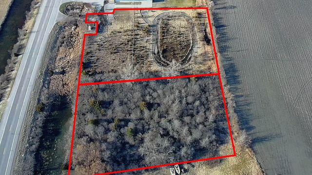 S River Road, Bay City, MI 48708