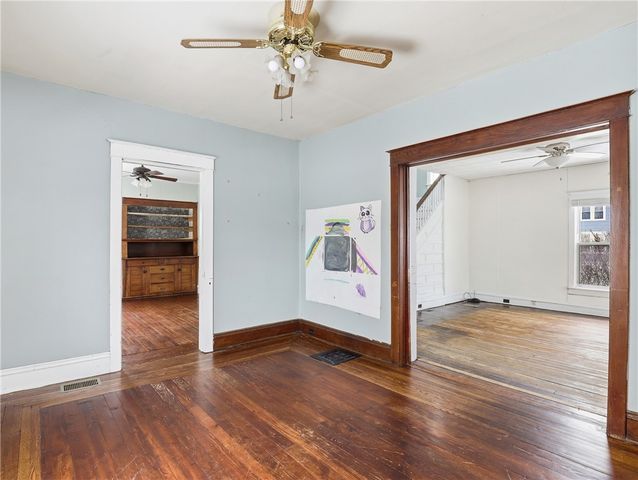 111 East Vanderbilt Street, Athens Boro, PA 18810