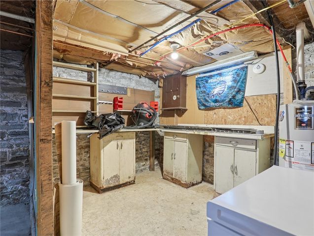 111 East Vanderbilt Street, Athens Boro, PA 18810