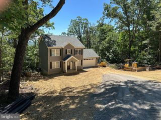 211 INCA TRL, Winchester, VA 22602