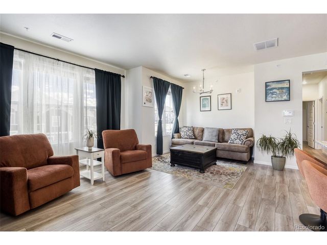 5745 S Buchanan Ct E, Aurora, CO 80016