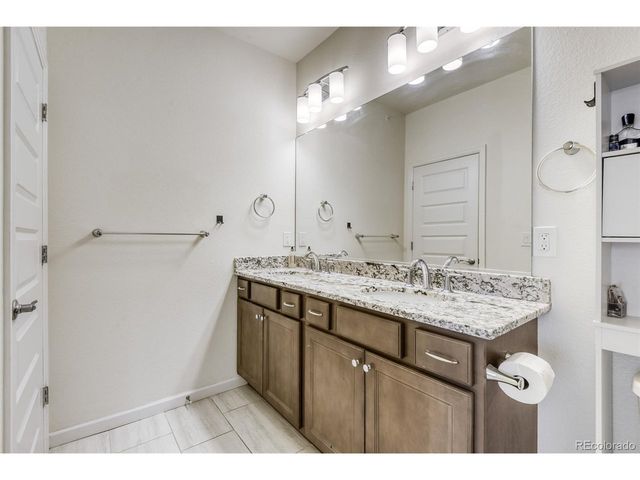 5745 S Buchanan Ct E, Aurora, CO 80016