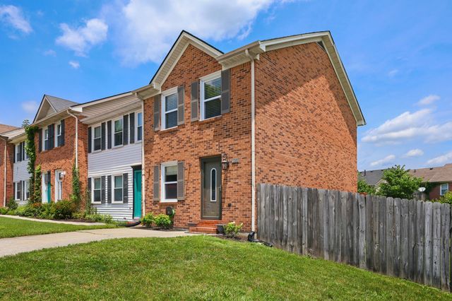 123 Heritage Drive, Nicholasville, KY 40356