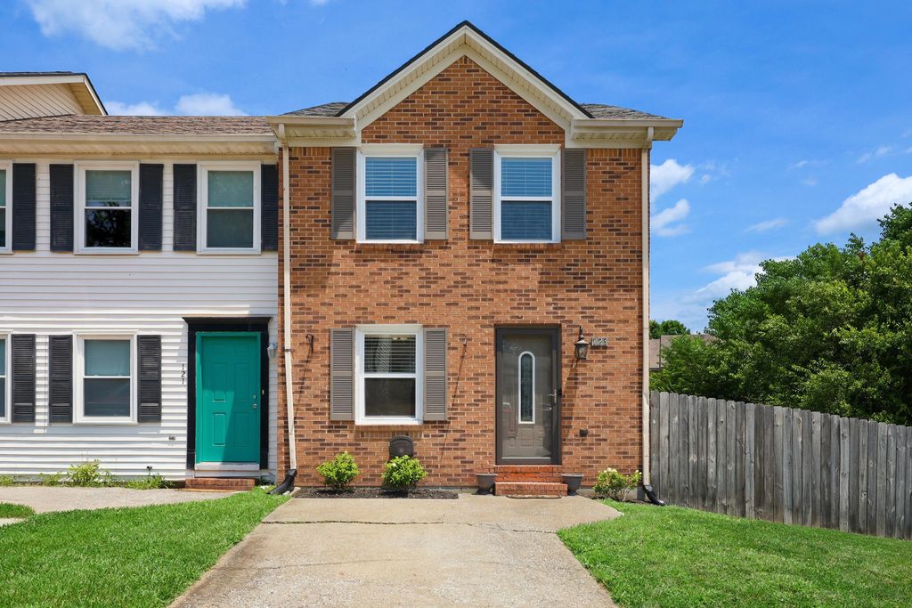 123 Heritage Drive, Nicholasville, KY 40356
