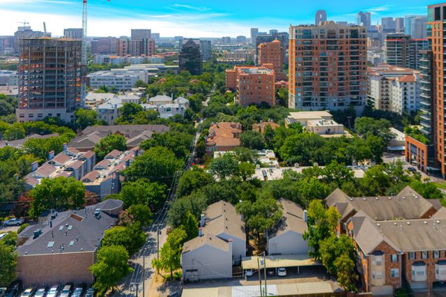 2815 Welborn Street 107, Dallas, TX 75219