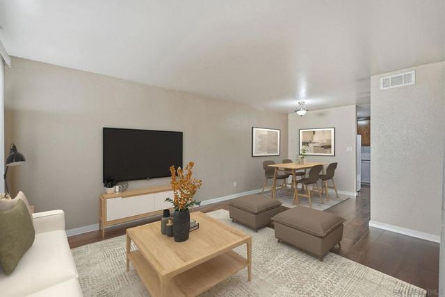 606 S Mollison Ave A, El Cajon, CA 92020